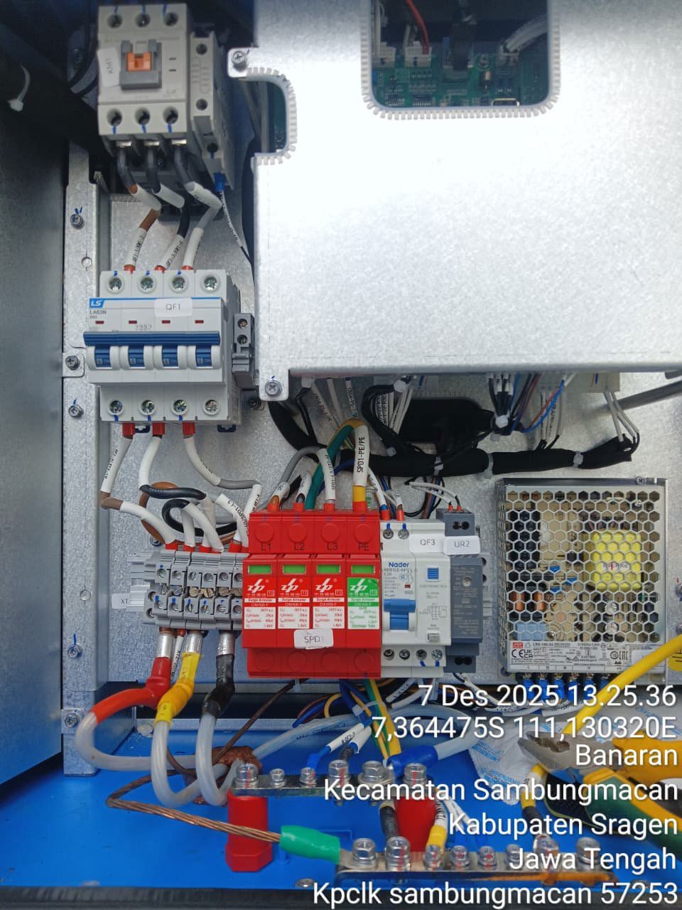 Documentation of Kern20 Charger Terminal Block Replacement, photo 4